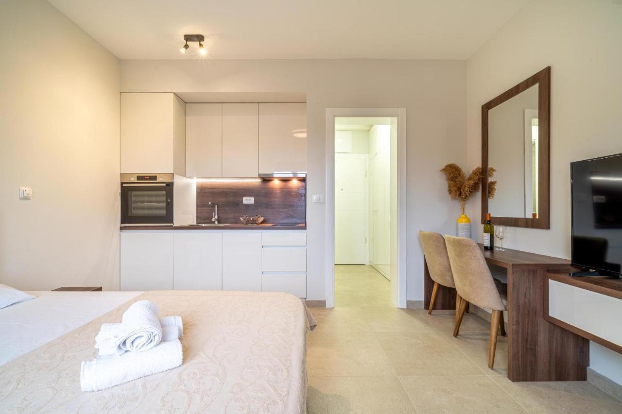 Studio Apartment N2 Тиват Экстерьер фото